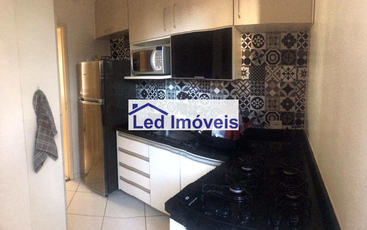 Apartamento à venda com 2 quartos, 50m² - Foto 7