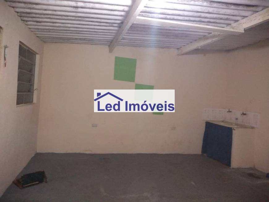 Casa à venda com 3 quartos, 140m² - Foto 13