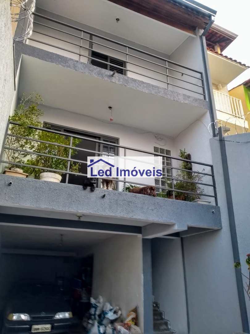 Sobrado à venda com 3 quartos, 219m² - Foto 14