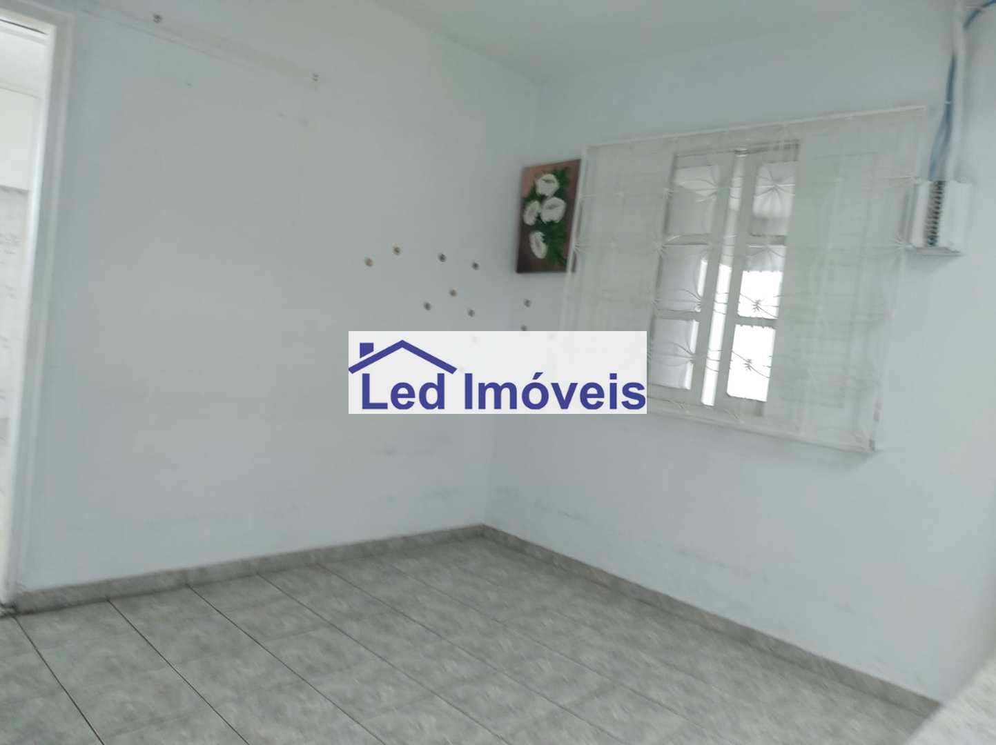 Casa à venda com 3 quartos, 320m² - Foto 16