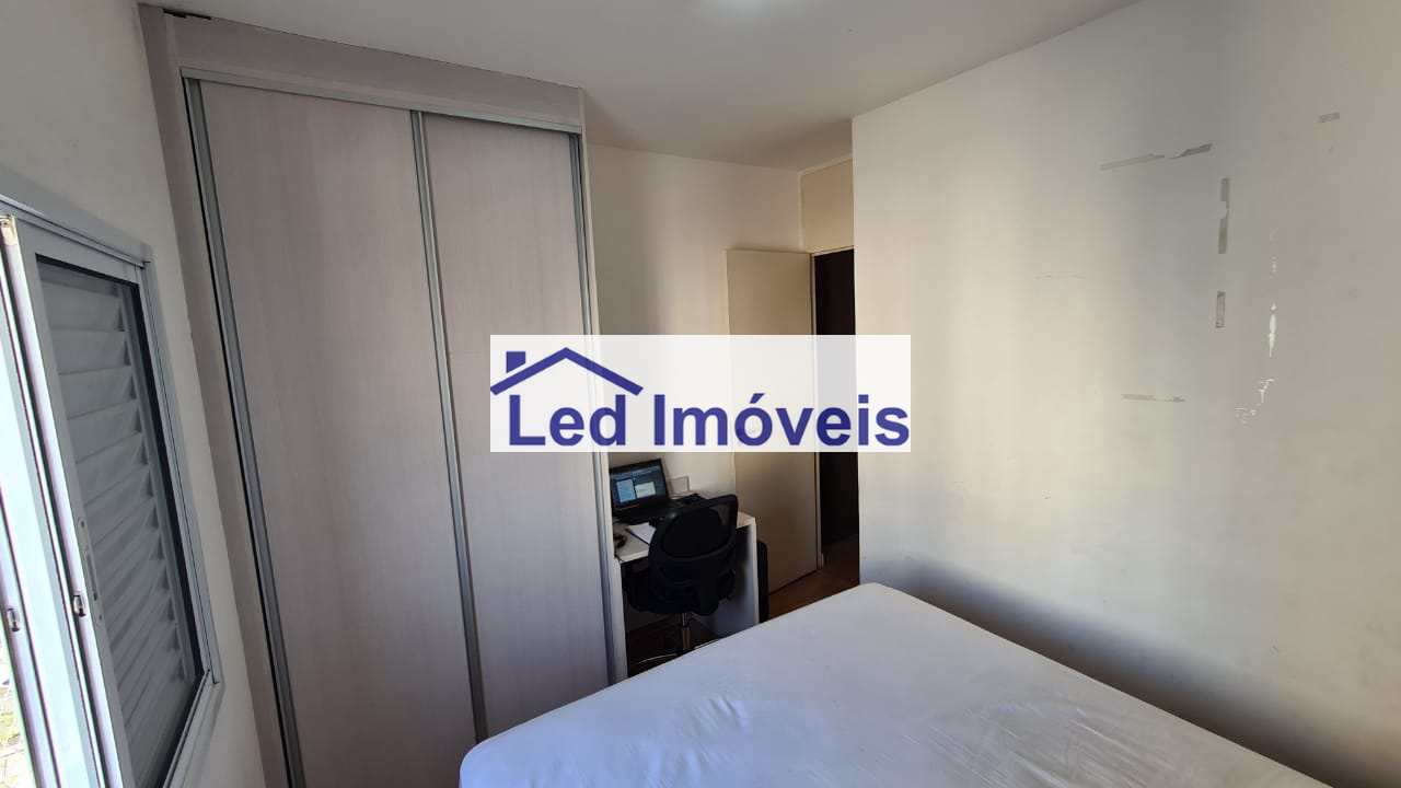 Apartamento à venda com 2 quartos, 56m² - Foto 11