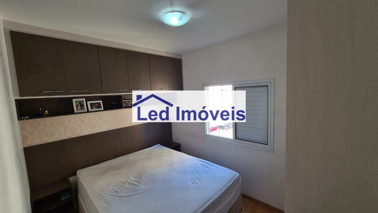 Apartamento à venda com 2 quartos, 56m² - Foto 13