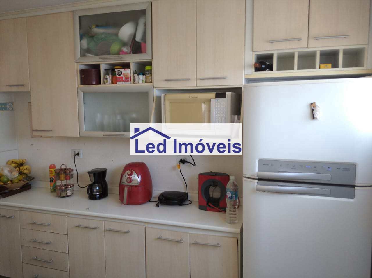 Apartamento à venda com 3 quartos, 68m² - Foto 4