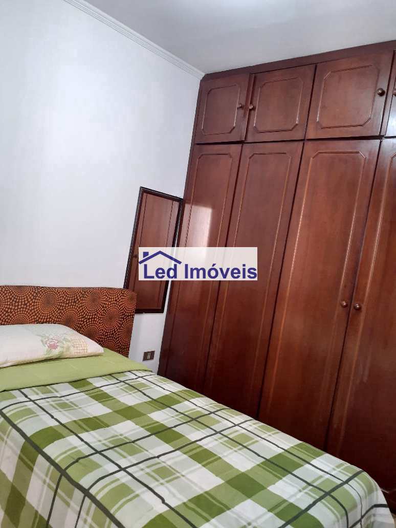 Apartamento à venda com 3 quartos, 118m² - Foto 13