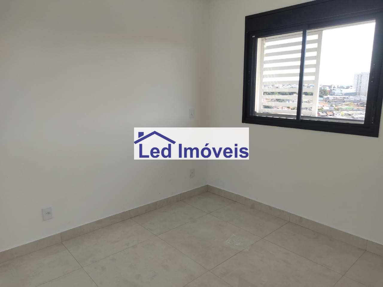 Apartamento à venda com 1 quarto, 42m² - Foto 7