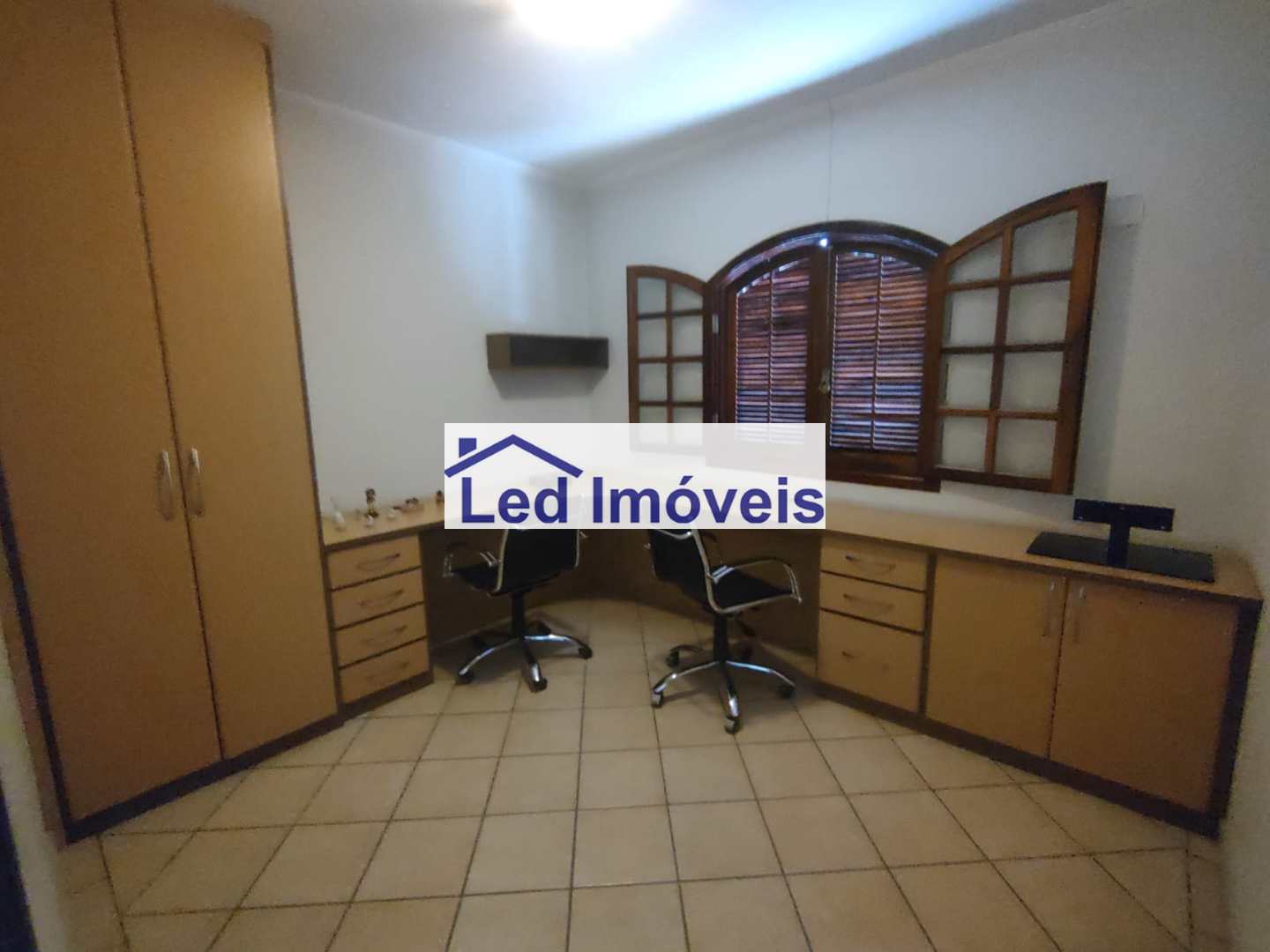 Sobrado à venda com 4 quartos, 212m² - Foto 26