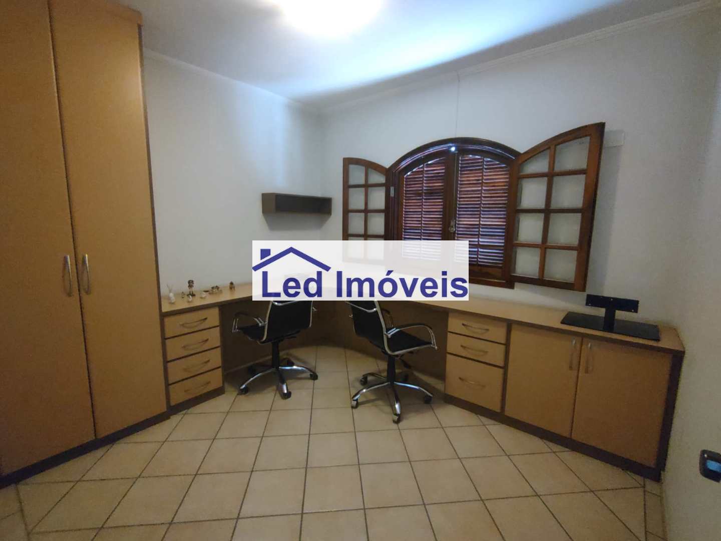 Sobrado à venda com 4 quartos, 212m² - Foto 25