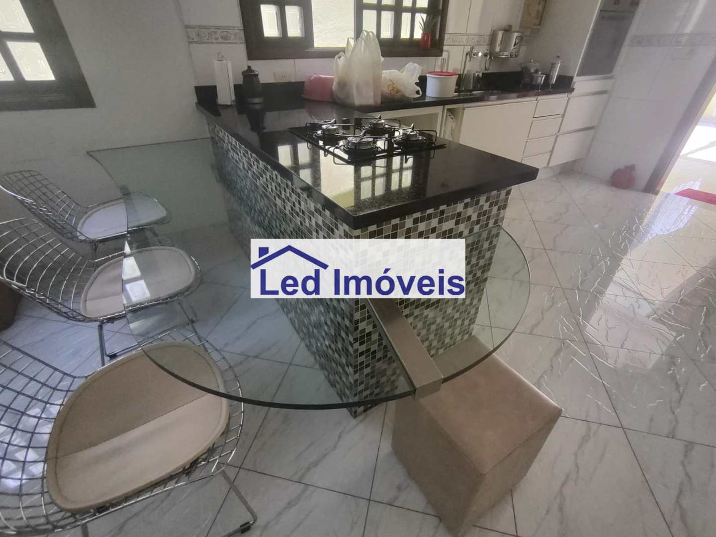 Sobrado à venda com 4 quartos, 212m² - Foto 14