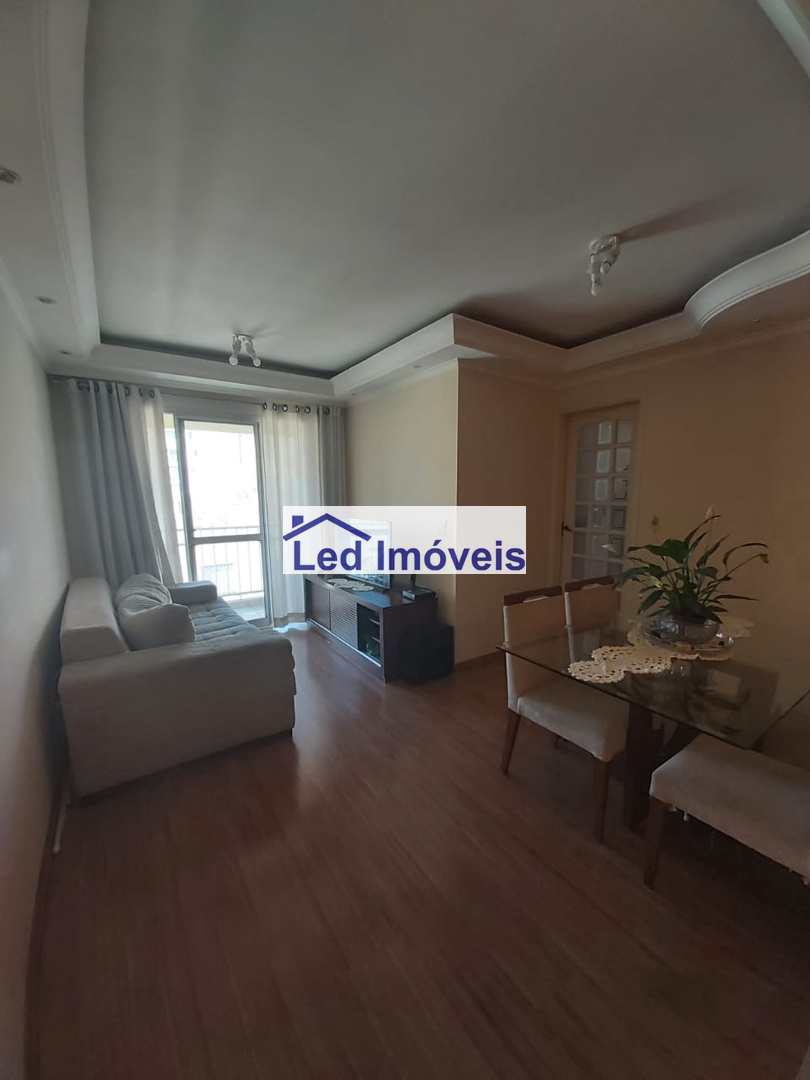 Apartamento à venda com 3 quartos, 63m² - Foto 1