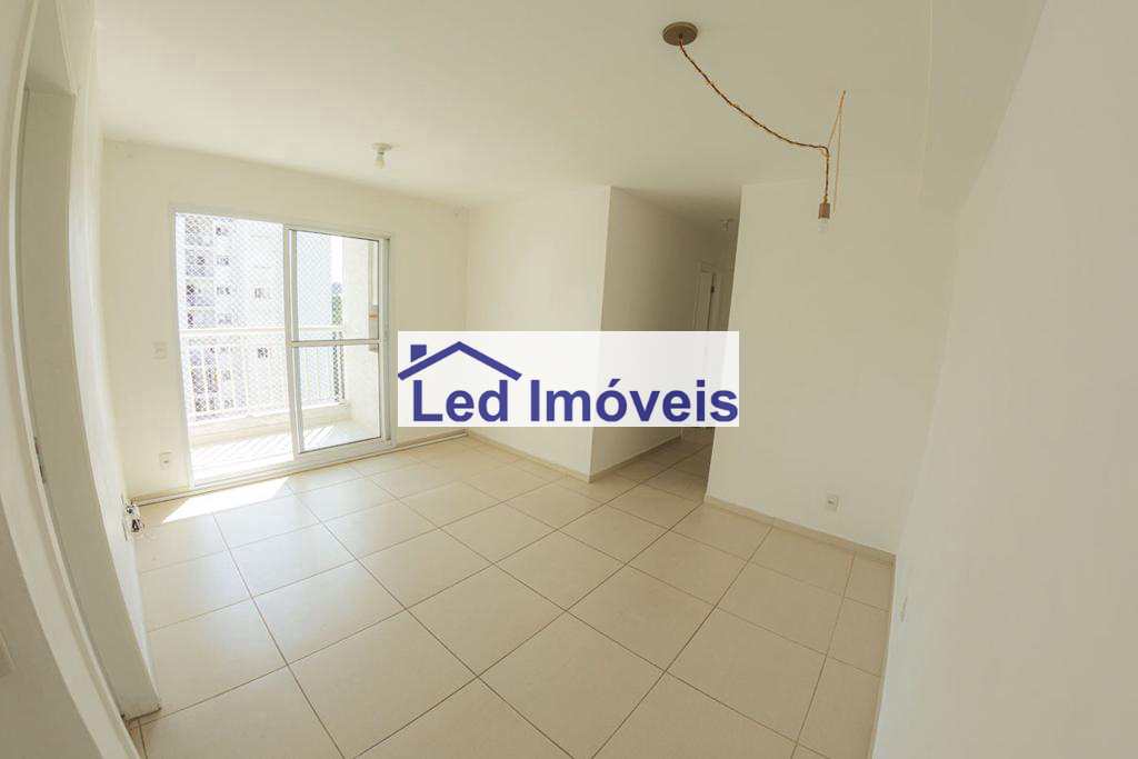 Apartamento à venda com 2 quartos, 63m² - Foto 4