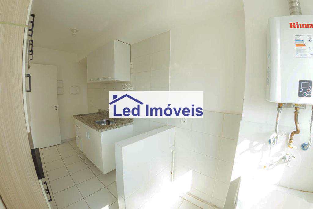 Apartamento à venda com 2 quartos, 63m² - Foto 11