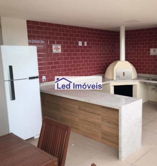 Apartamento à venda com 2 quartos, 58m² - Foto 13