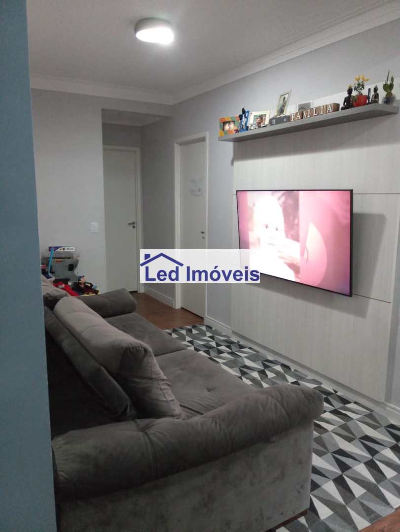 Apartamento à venda com 2 quartos, 58m² - Foto 4