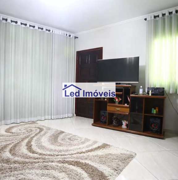 Casa à venda com 3 quartos, 140m² - Foto 3