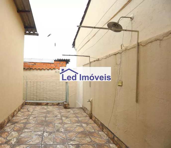 Casa à venda com 3 quartos, 140m² - Foto 16