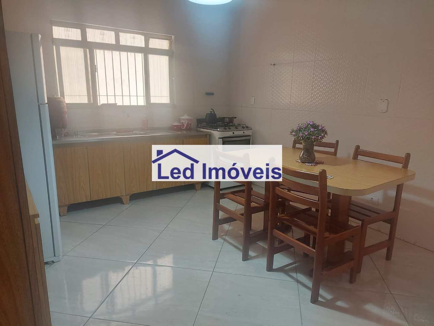 Casa à venda com 3 quartos, 140m² - Foto 5