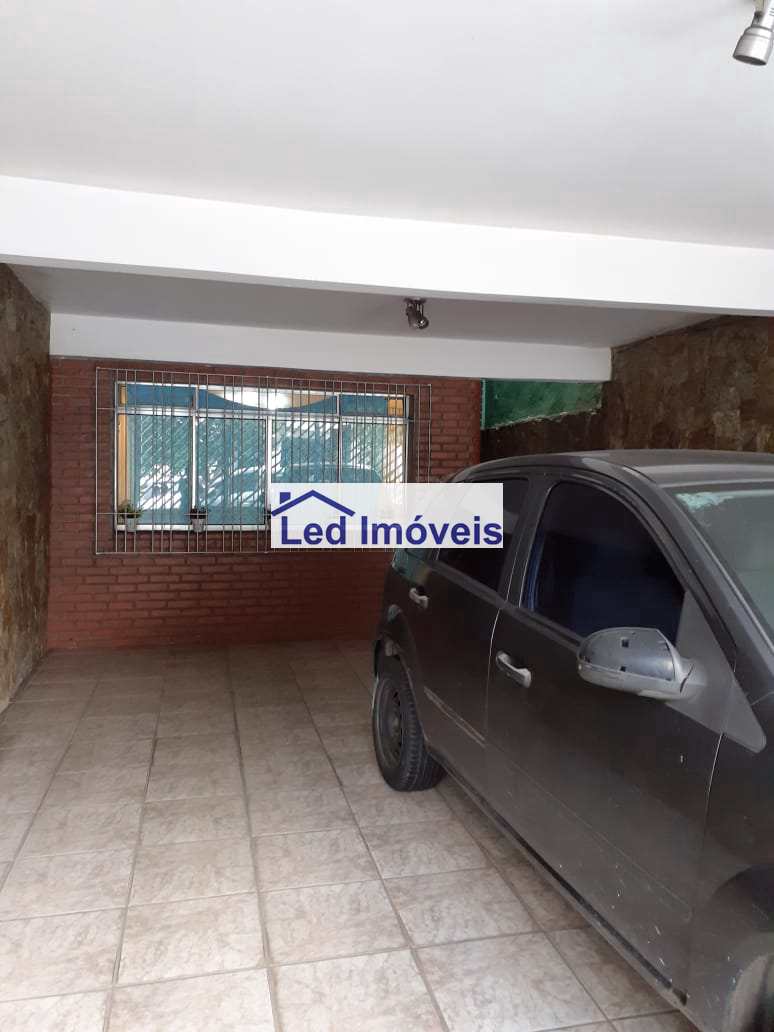 Sobrado à venda com 3 quartos, 125m² - Foto 2