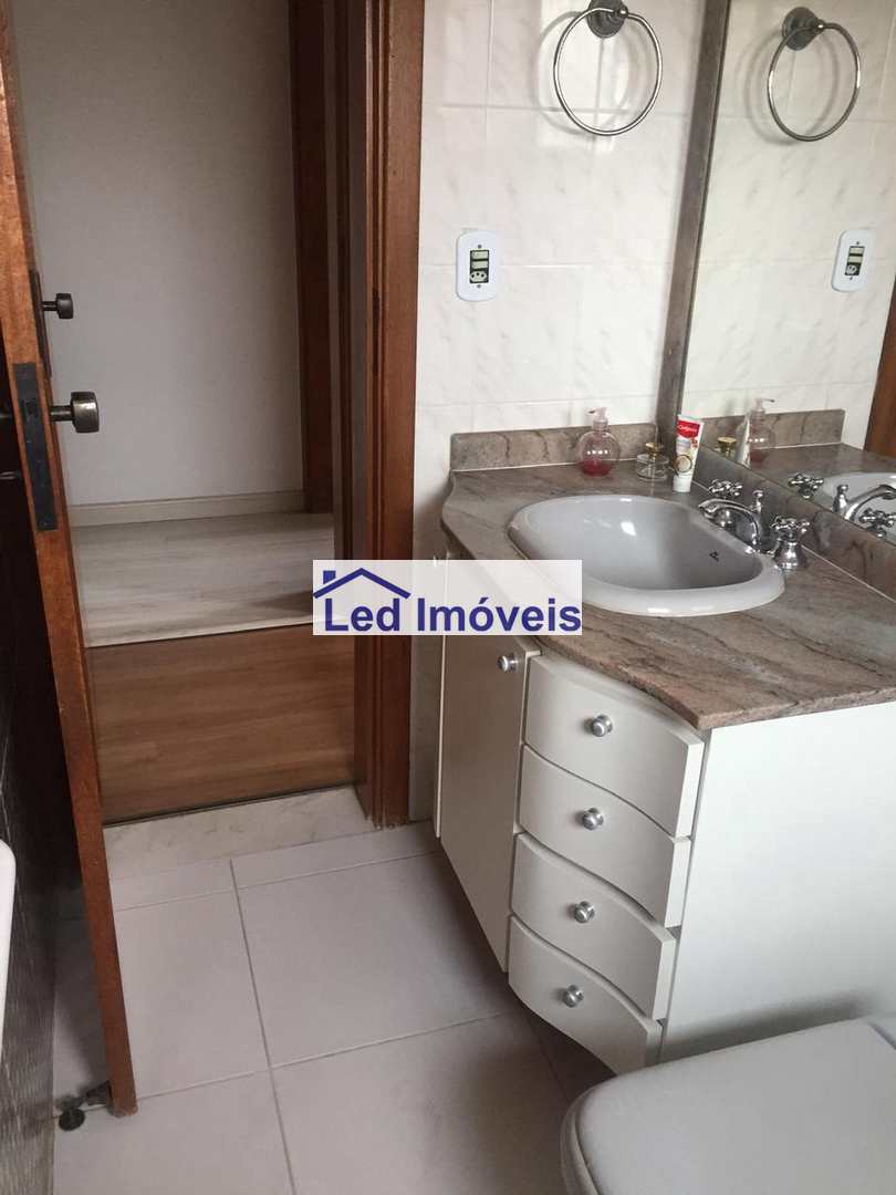 Apartamento à venda com 4 quartos, 127m² - Foto 21