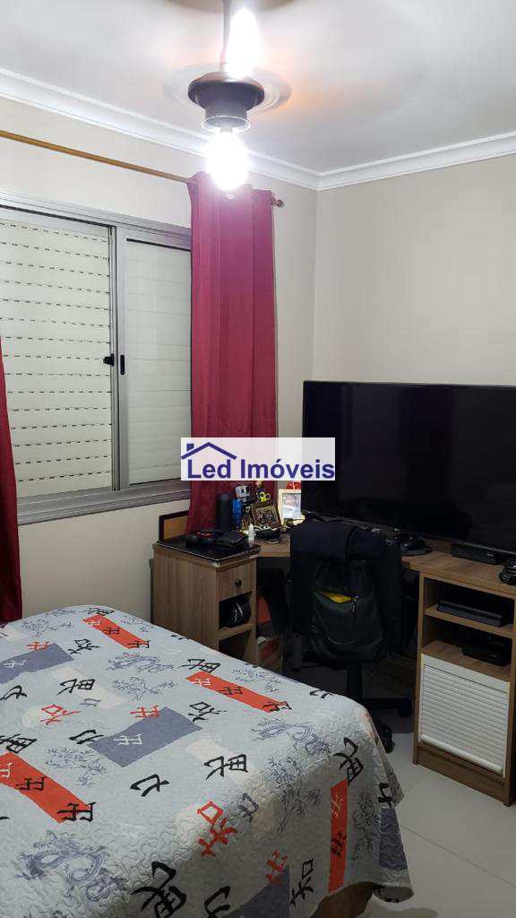 Apartamento à venda com 3 quartos, 65m² - Foto 13