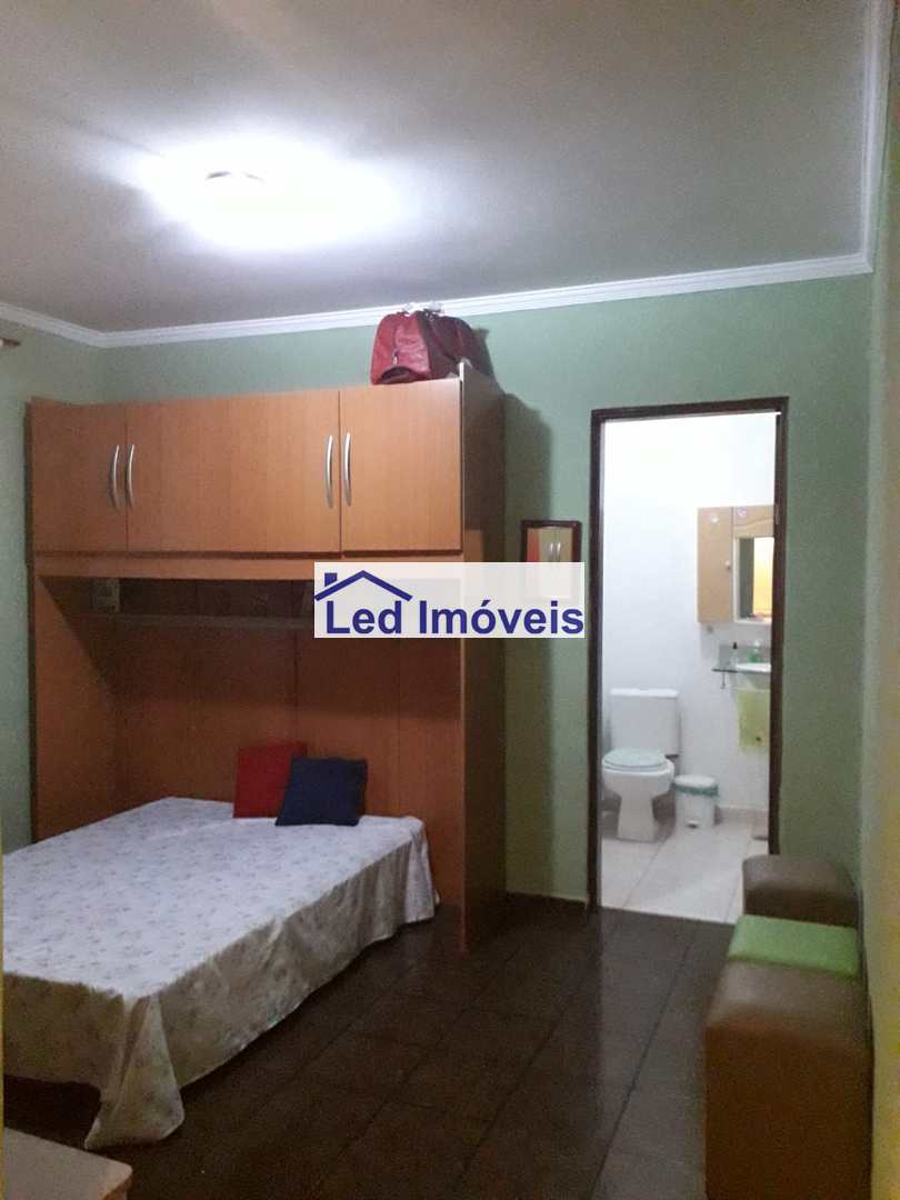 Sobrado à venda com 2 quartos, 206m² - Foto 15