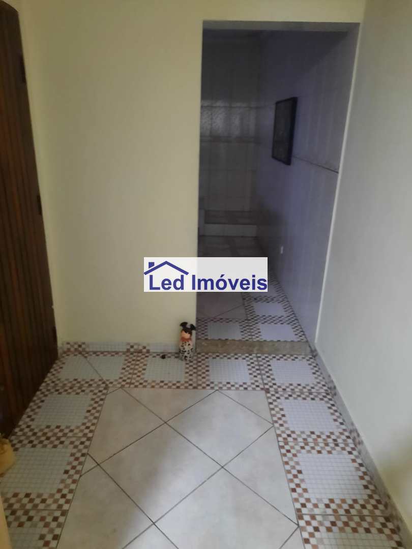 Sobrado à venda com 2 quartos, 206m² - Foto 18