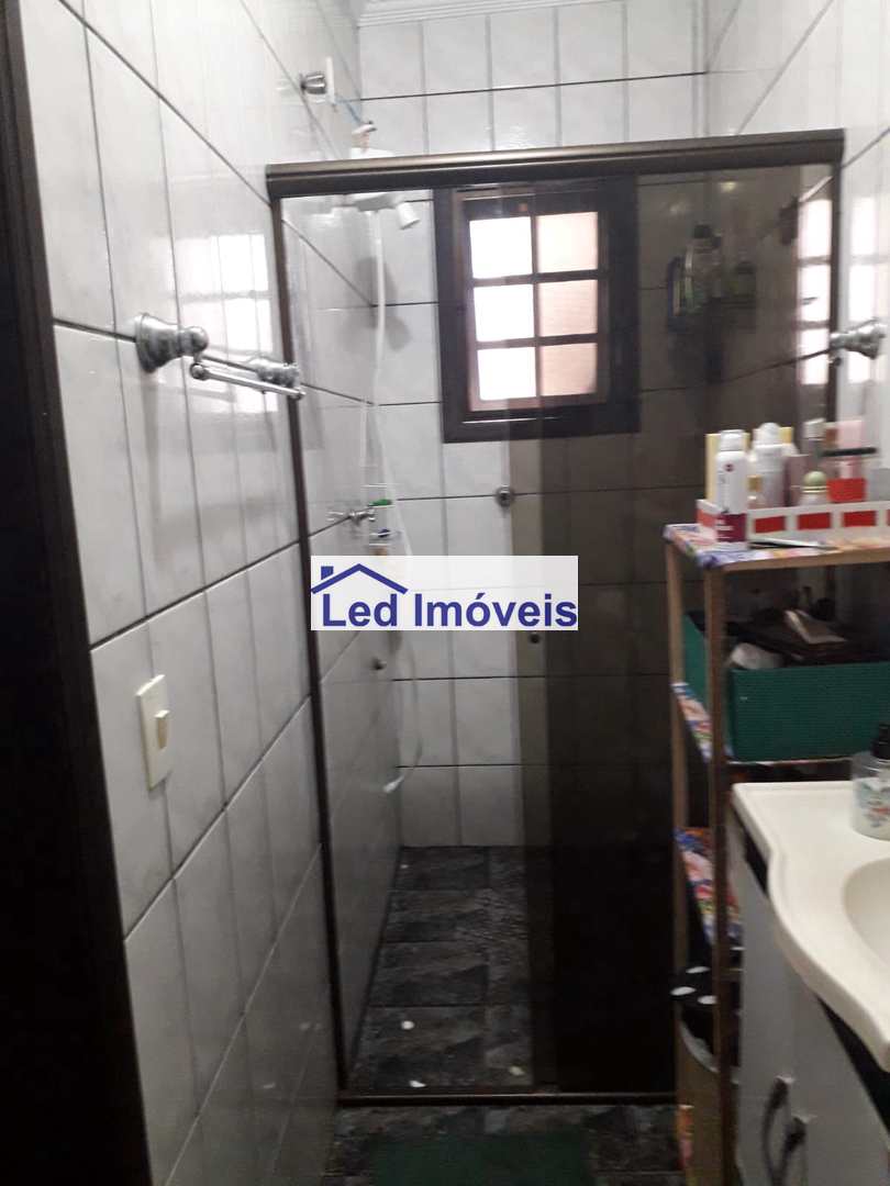 Sobrado à venda com 2 quartos, 206m² - Foto 21