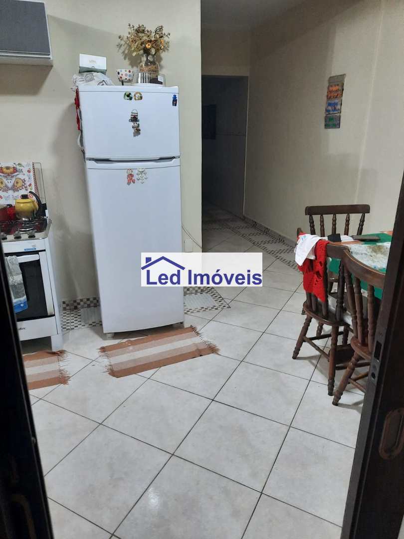 Sobrado à venda com 2 quartos, 206m² - Foto 19