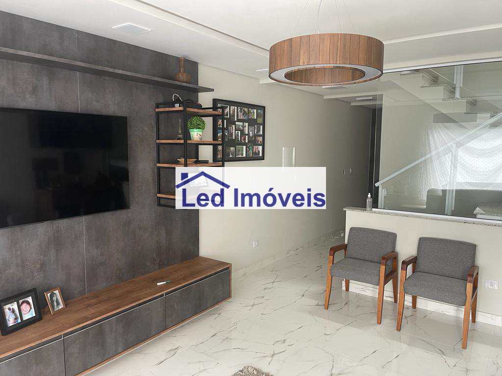 Sobrado à venda com 3 quartos, 240m² - Foto 3