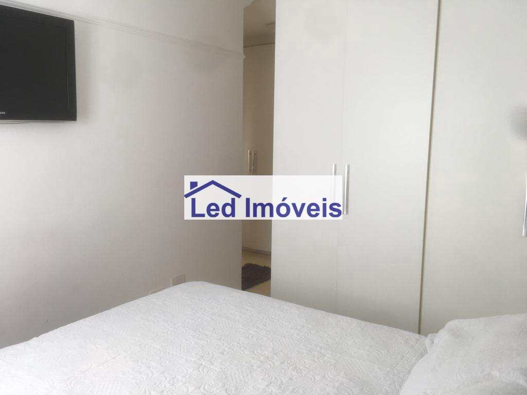 Apartamento à venda com 2 quartos, 106m² - Foto 16