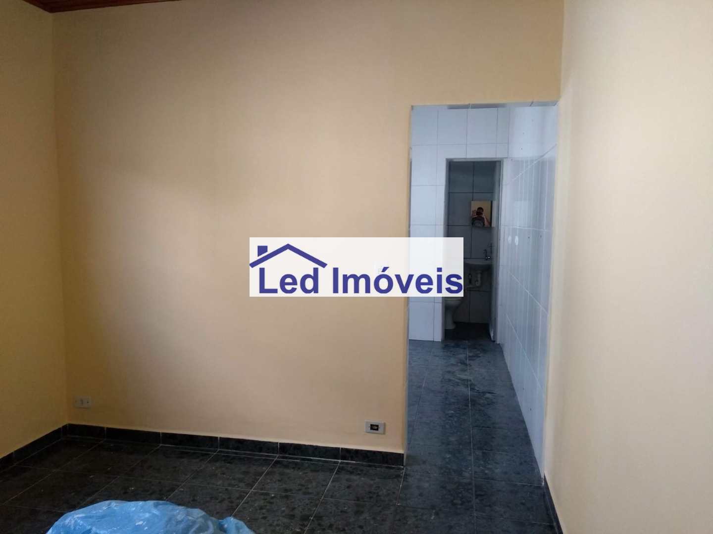 Casa à venda com 3 quartos, 200m² - Foto 10