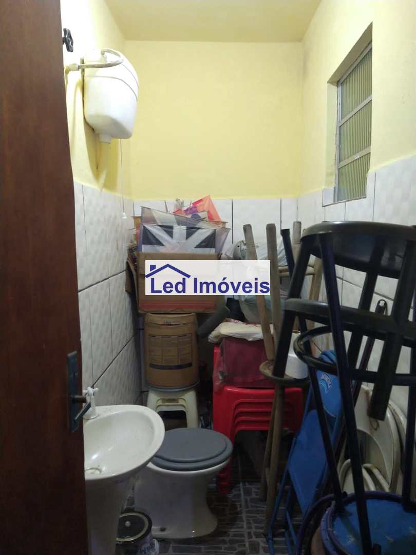 Sobrado à venda com 2 quartos, 197m² - Foto 16