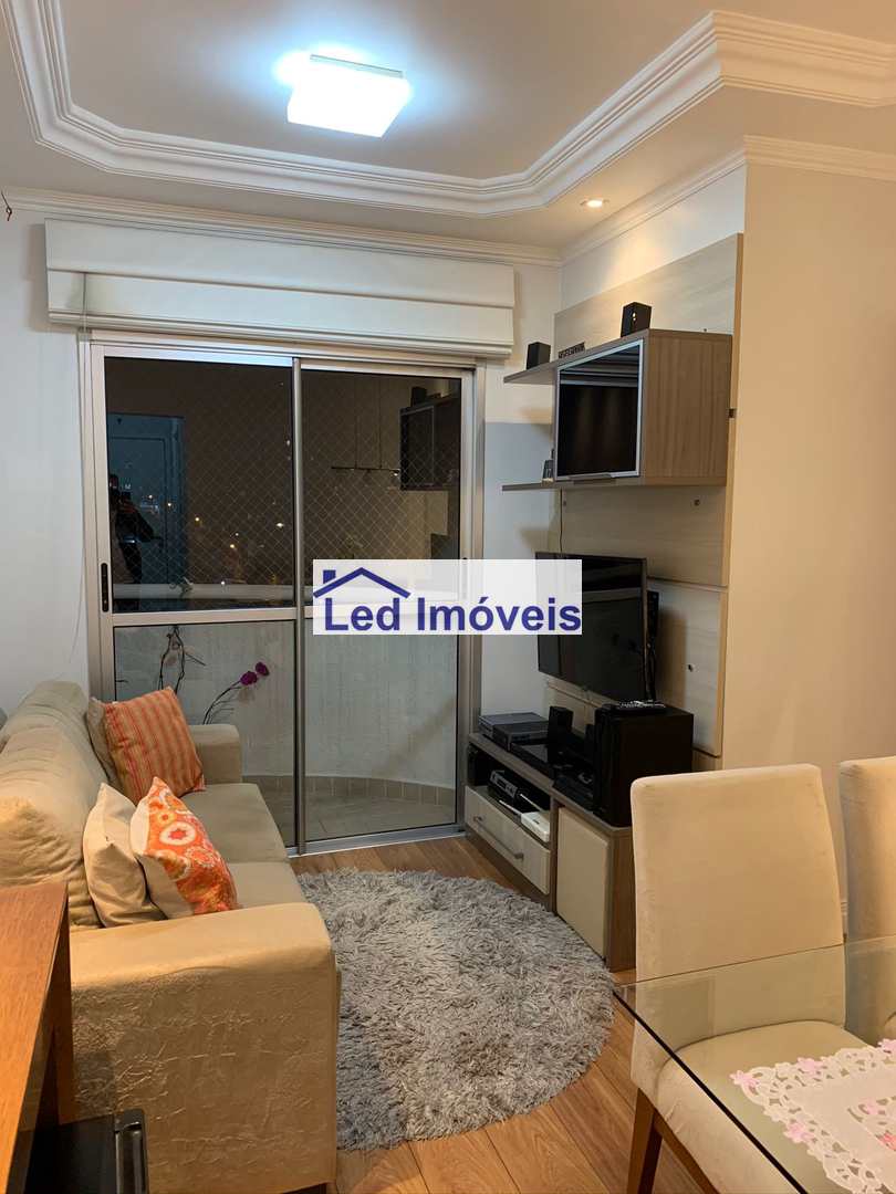 Apartamento à venda com 2 quartos, 61m² - Foto 5