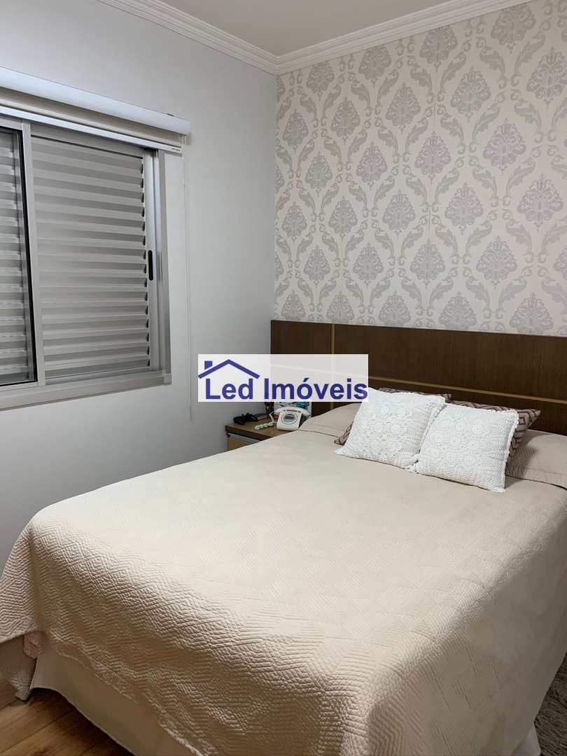 Apartamento à venda com 2 quartos, 61m² - Foto 10