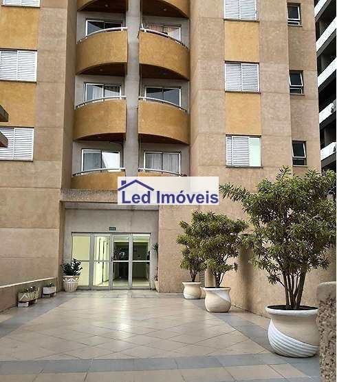 Apartamento à venda com 2 quartos, 61m² - Foto 2