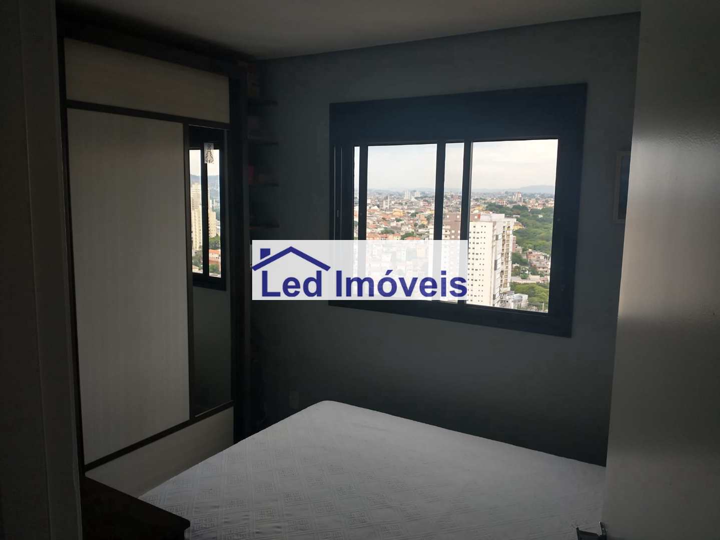 Apartamento à venda com 2 quartos, 60m² - Foto 20