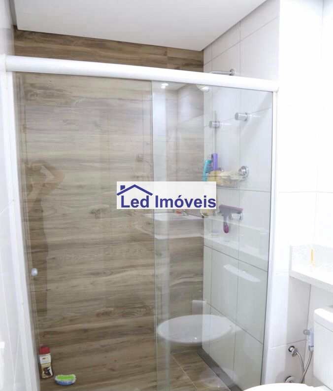 Apartamento à venda com 2 quartos, 60m² - Foto 17