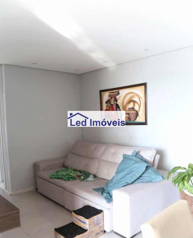 Apartamento à venda com 2 quartos, 60m² - Foto 2