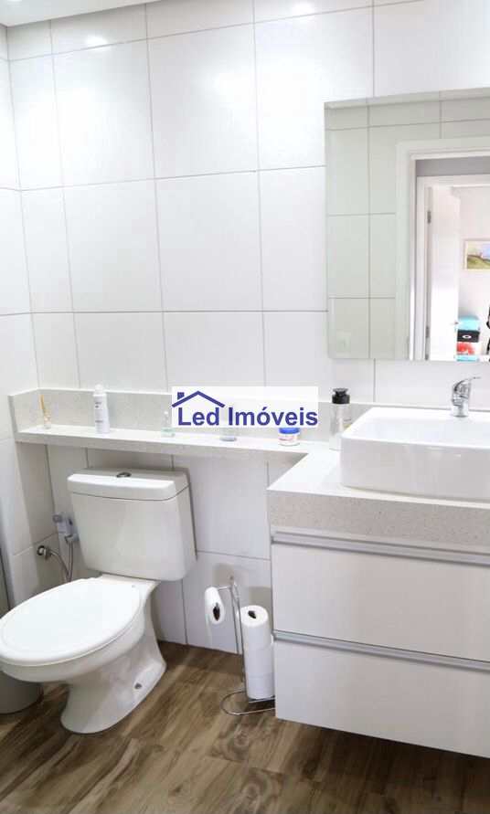 Apartamento à venda com 2 quartos, 60m² - Foto 10