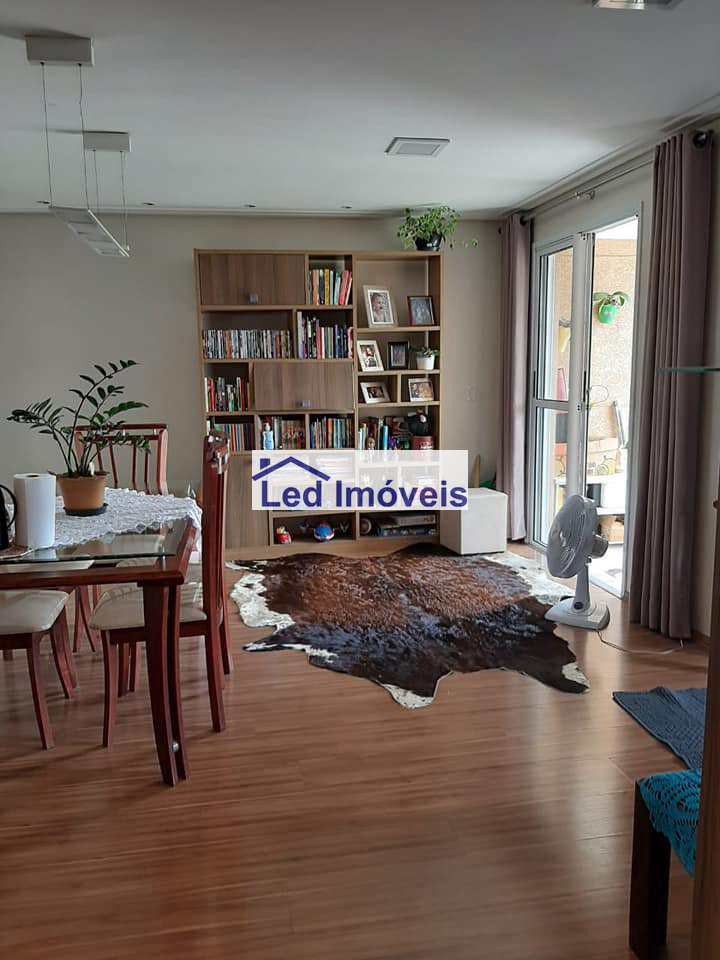 Apartamento à venda com 2 quartos, 68m² - Foto 7