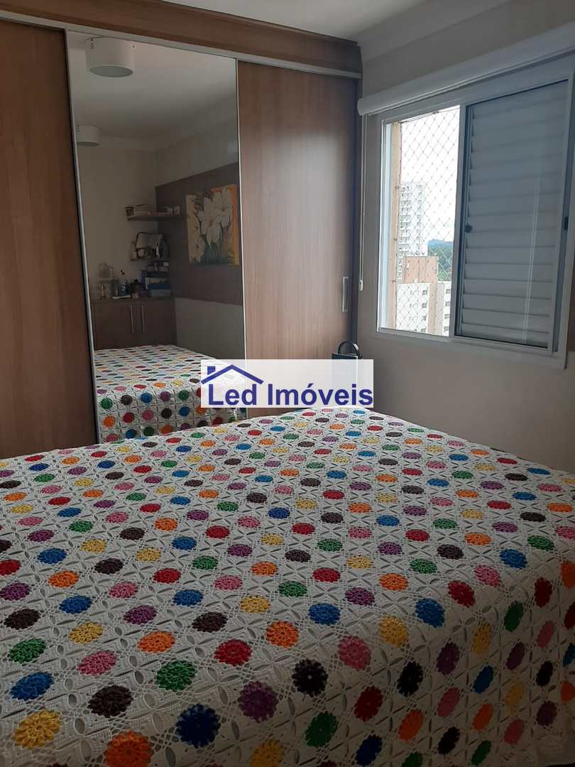 Apartamento à venda com 2 quartos, 68m² - Foto 14