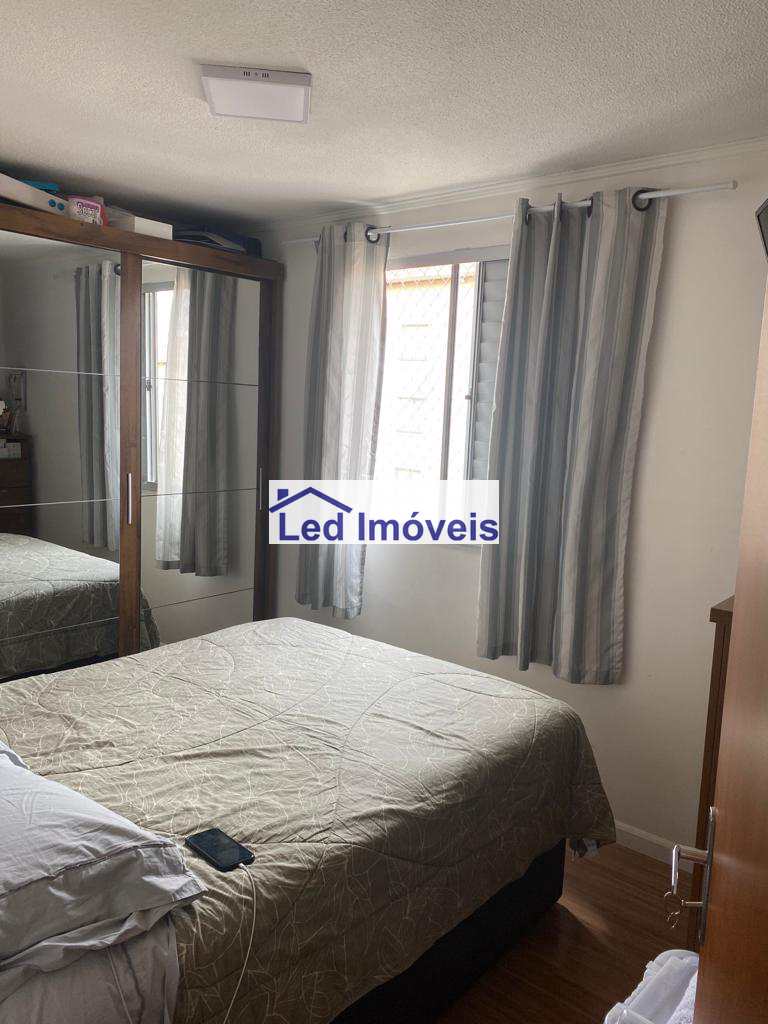 Apartamento à venda com 2 quartos, 48m² - Foto 10