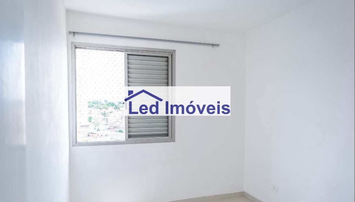 Apartamento à venda com 2 quartos, 117m² - Foto 13