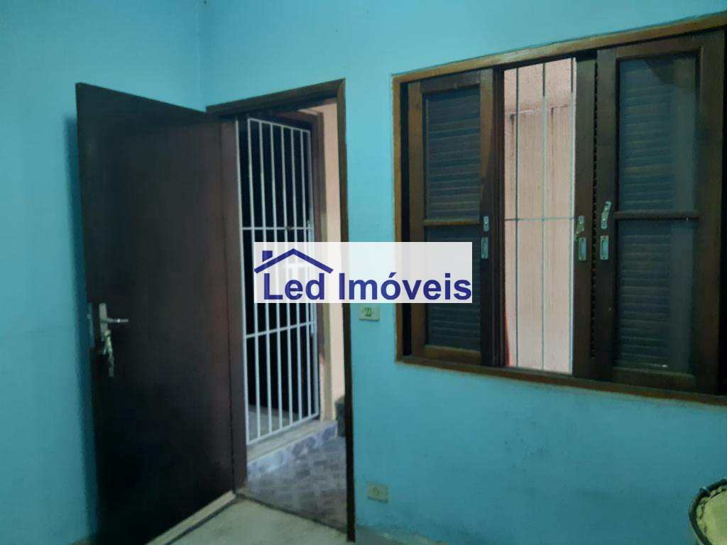 Casa à venda com 3 quartos, 149m² - Foto 15