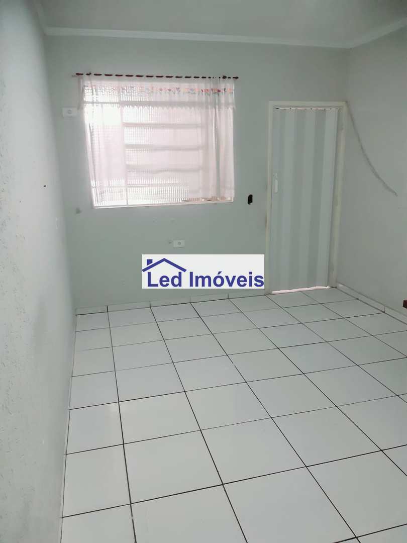 Casa à venda com 2 quartos, 160m² - Foto 11