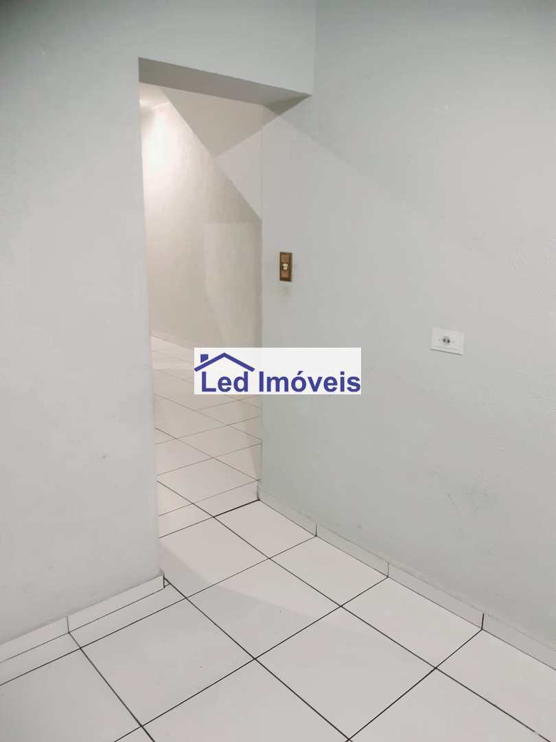 Casa à venda com 2 quartos, 160m² - Foto 15