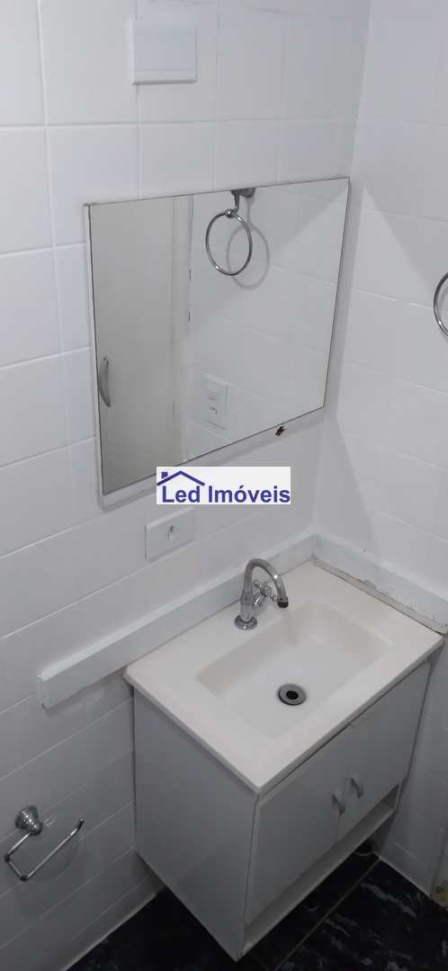 Apartamento à venda com 2 quartos, 67m² - Foto 9