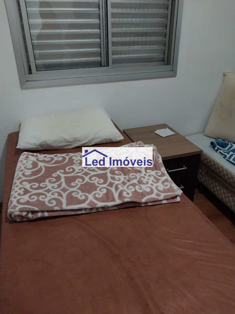 Apartamento à venda com 2 quartos, 67m² - Foto 13