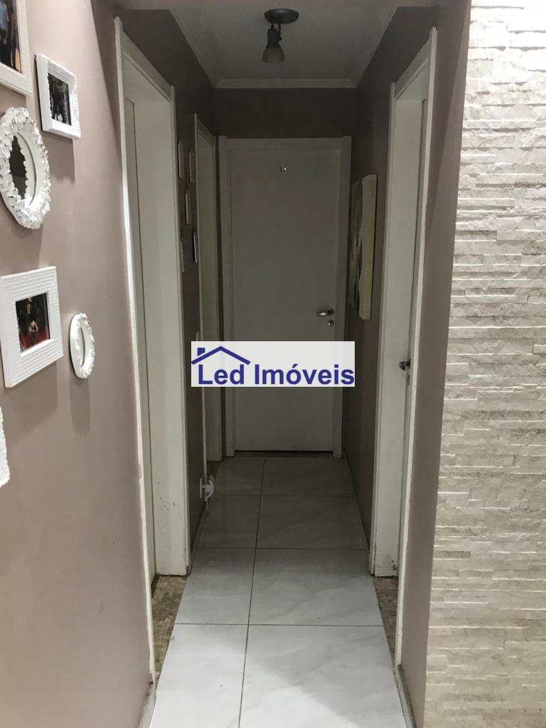 Apartamento à venda com 3 quartos, 80m² - Foto 8