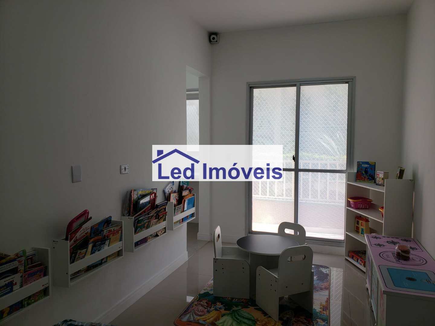 Apartamento à venda com 2 quartos, 55m² - Foto 31