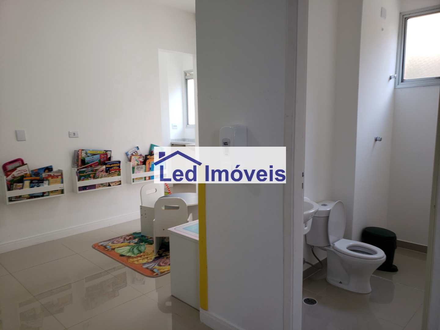 Apartamento à venda com 2 quartos, 55m² - Foto 34